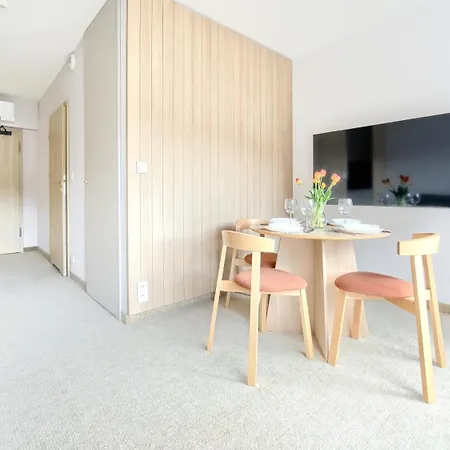 Prywatne Sun & Snow W Sea Shell Apartment